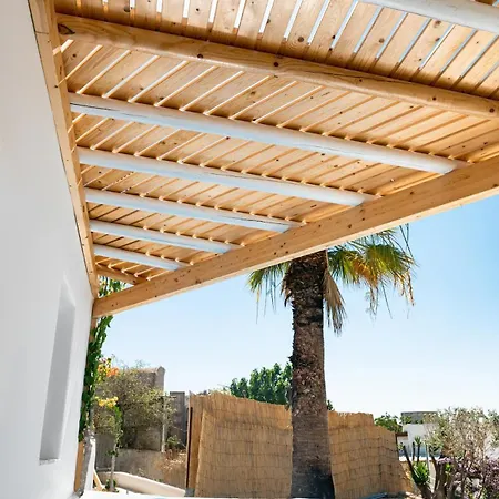 Tyche - Santorini Emporio * Emporio (Santorini)