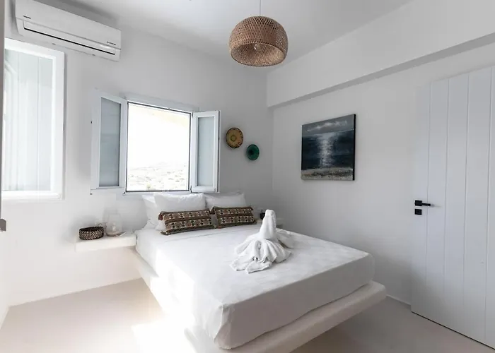 Tyche - Santorini Emporio Ferienhaus