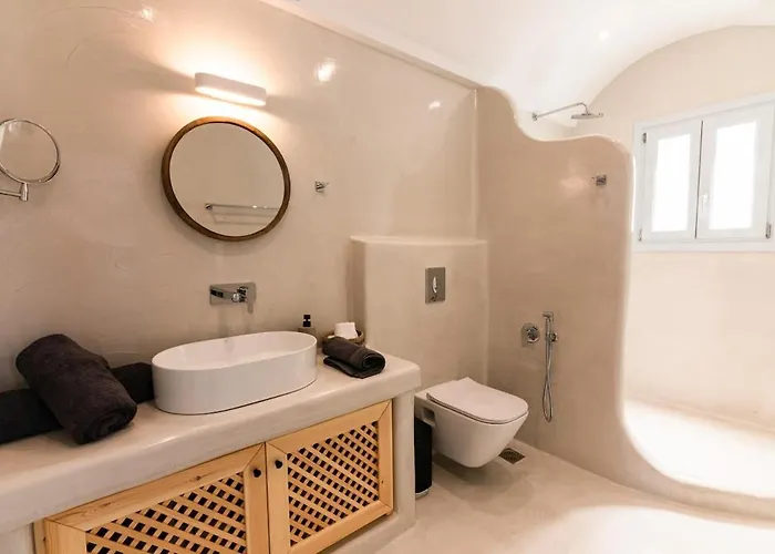 Tyche - Santorini Emporio Ferienhaus *